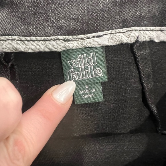 Denim Front Zip Slim Fit Mini Skirt- Black/ size 6 - Picture 2 of 5